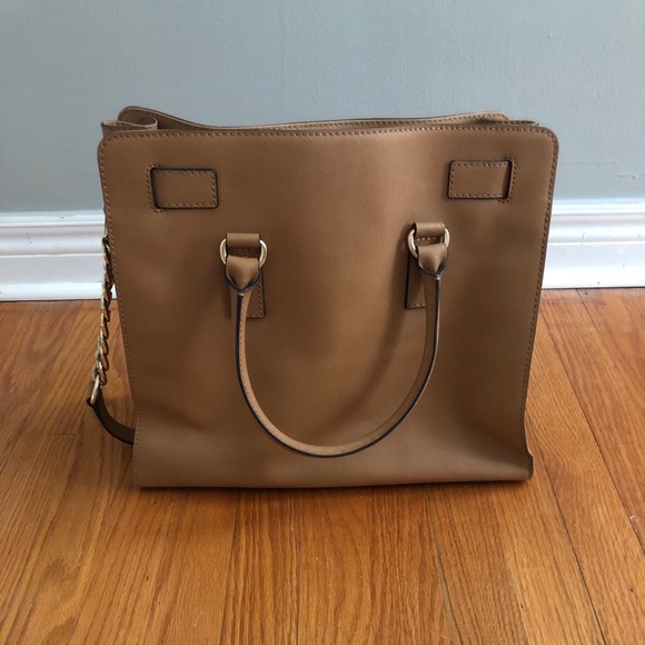 Michael Kors Hamilton Purse - Picture 2 of 14